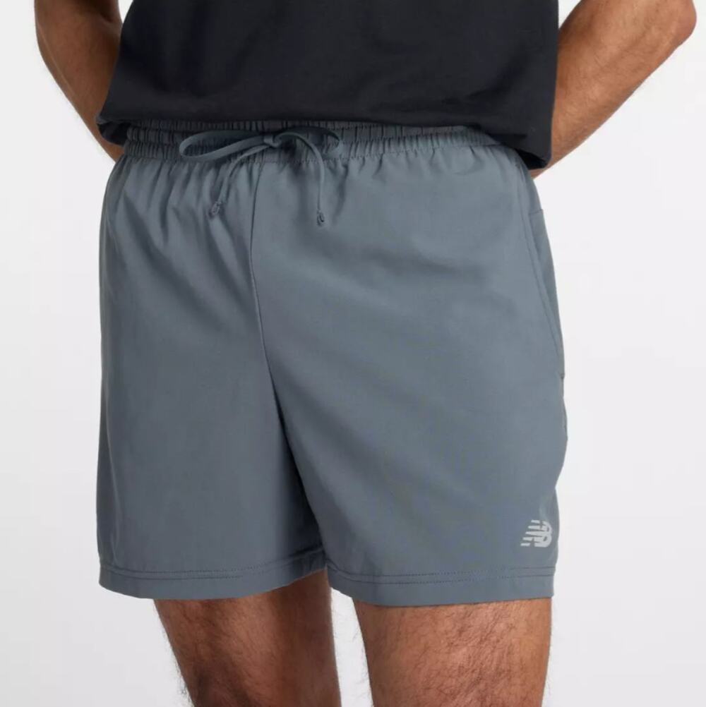 New Balance Men's Medium Sport Essentials 5" Running Shorts Athleisure E28-4